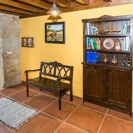 Hospedium Galitrips Casa Campinho بيت للعطل Santa Comba de Carnota